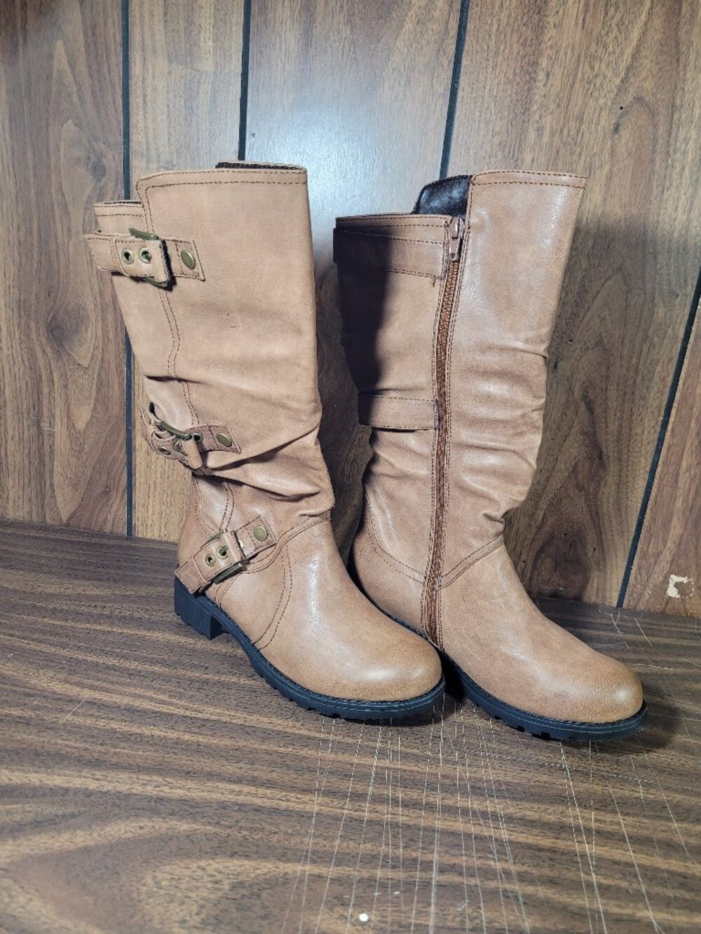 Women Tan Light Brown Boots Casual Size 5 NEW